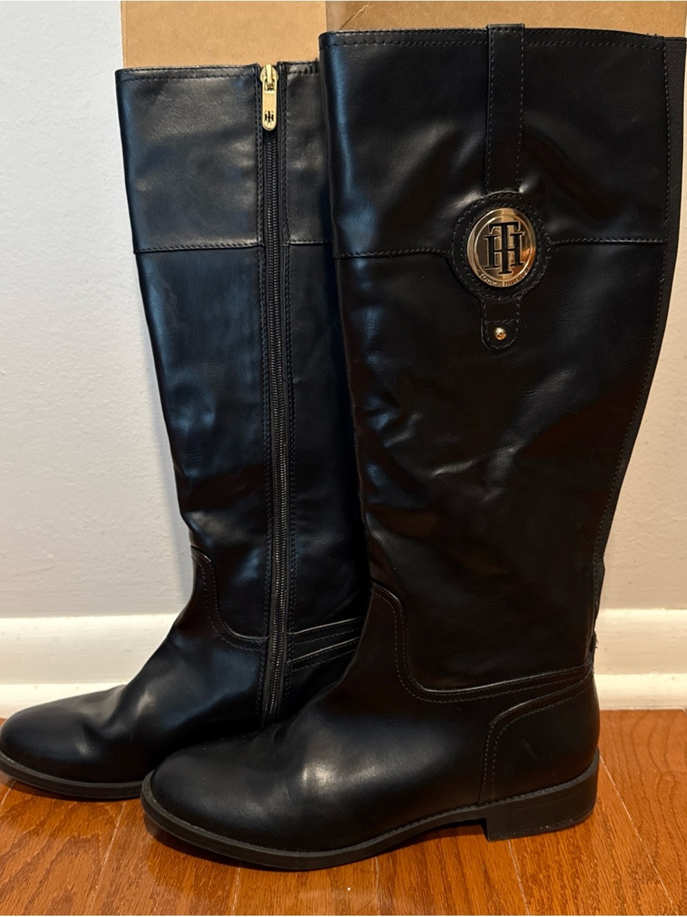 Tommy Hilfiger IMINA Black Leather Knee High Riding Boots Zip Women's 8.5 M